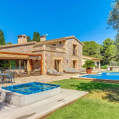 וילה Casa Del Pinaret *